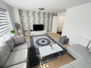 Watan Cottage Spacious 3-Bedroom Home for a Perfect Stay
